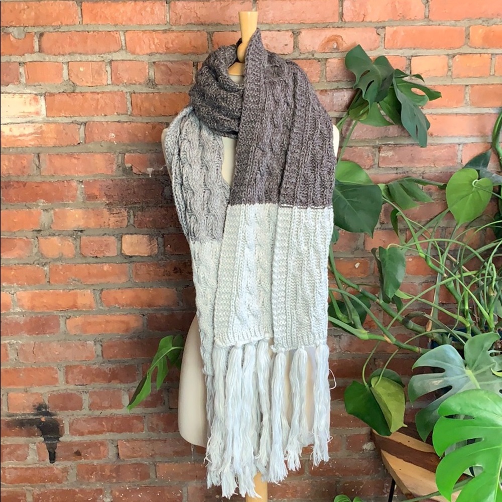 Treasure & Bond Scarf